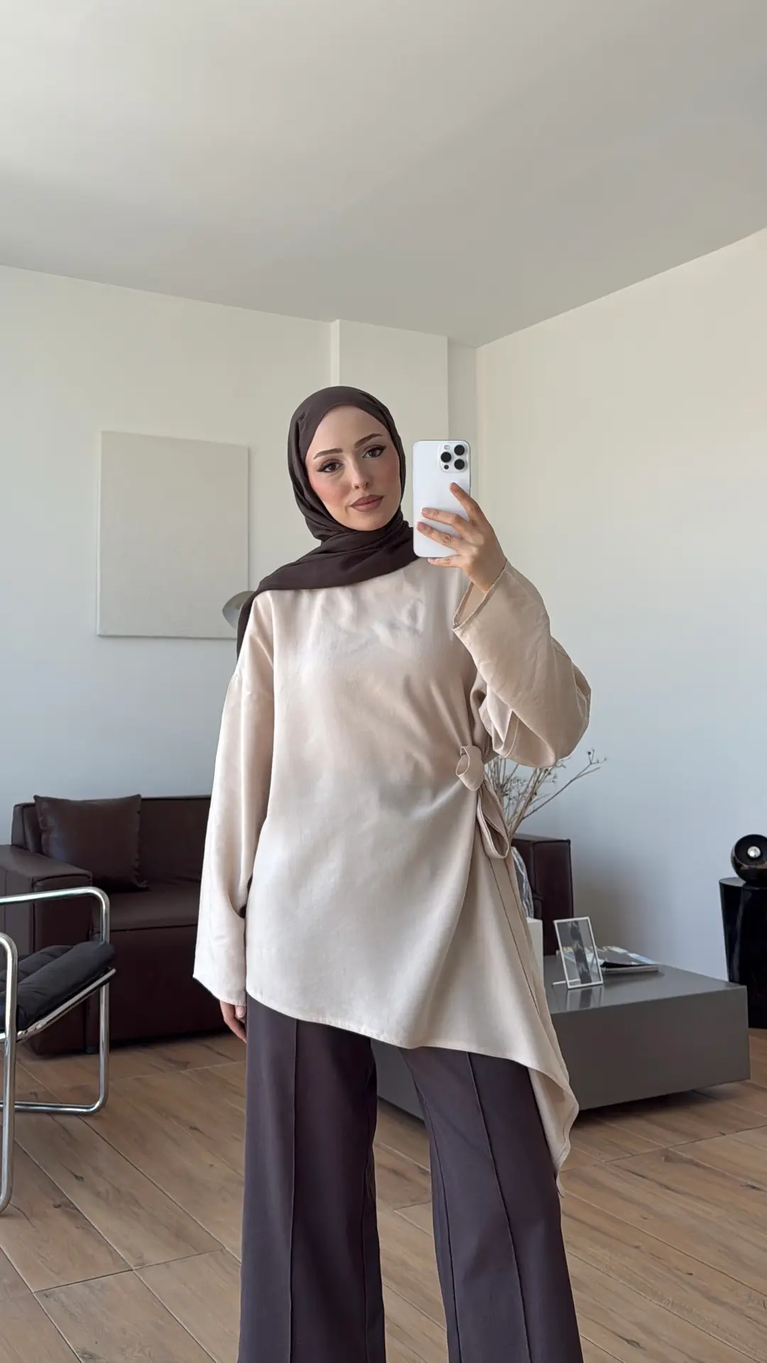 Yandan Bağlamalı Asimetri Bluz Krem