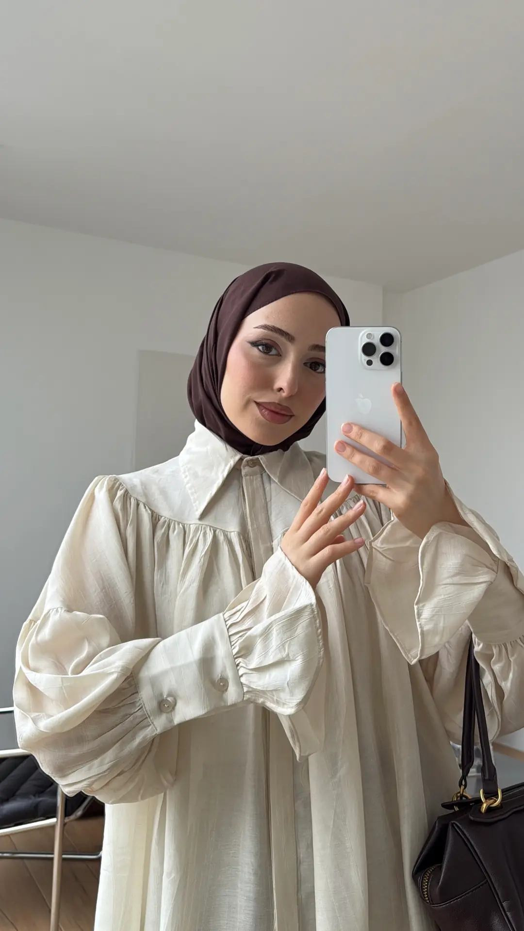 Büzgülü Gömlek Bej