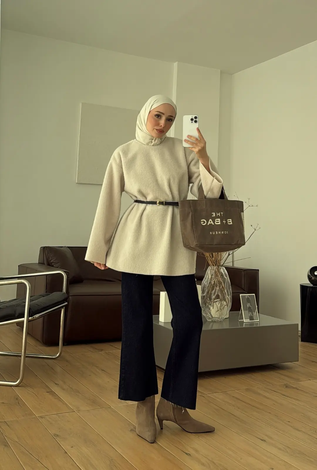 Helen Keçe Kemerli Bluz Krem
