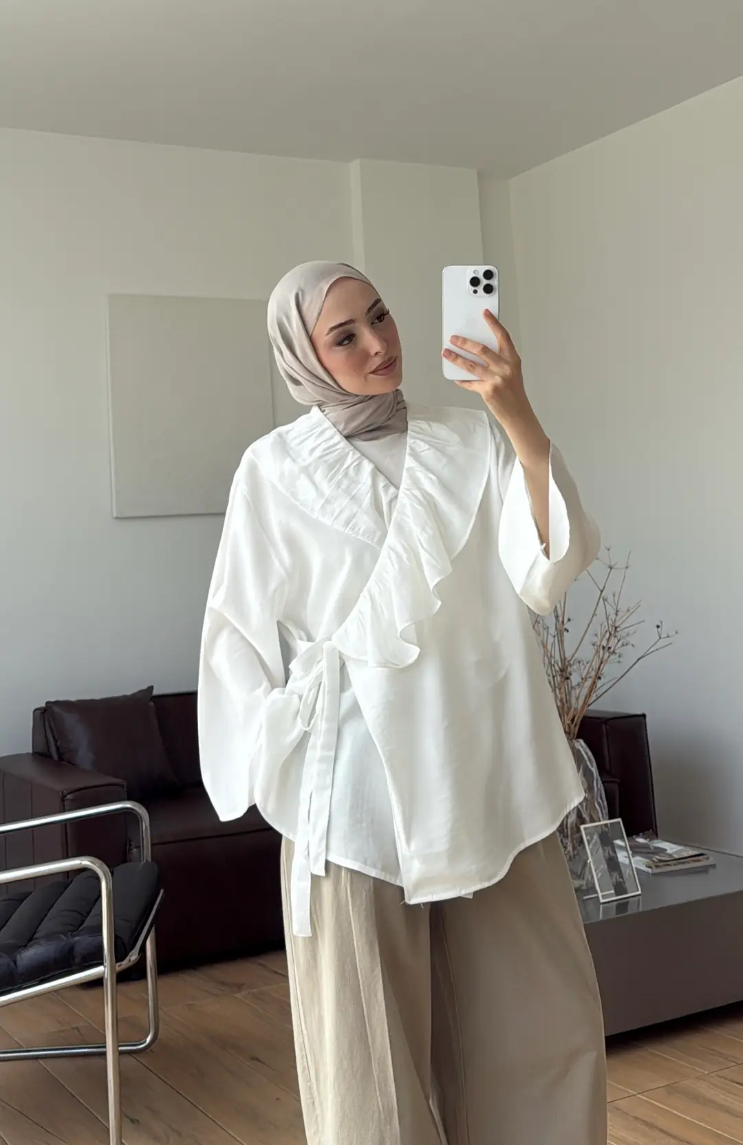 Fırfırlı ModaL Bluz Beyaz