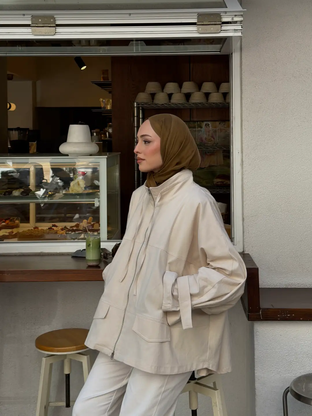Lara Kuşak Detay Oversize Ceket