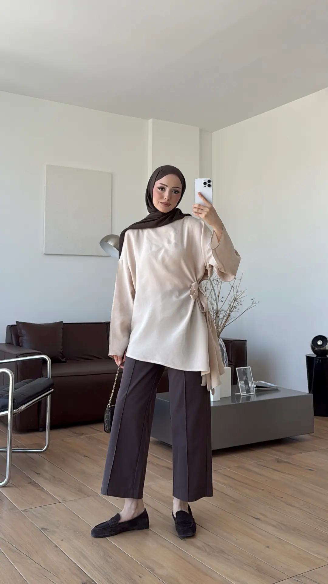 Yandan Bağlamalı Asimetri Bluz Krem