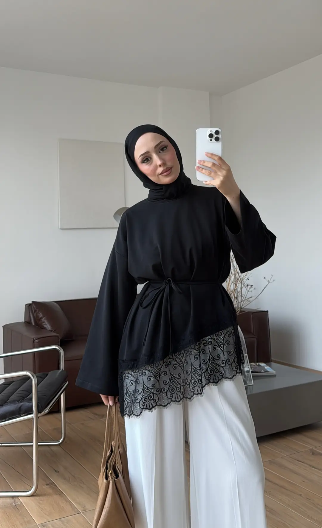 Eteği Dantel Detay Sweat Siyah