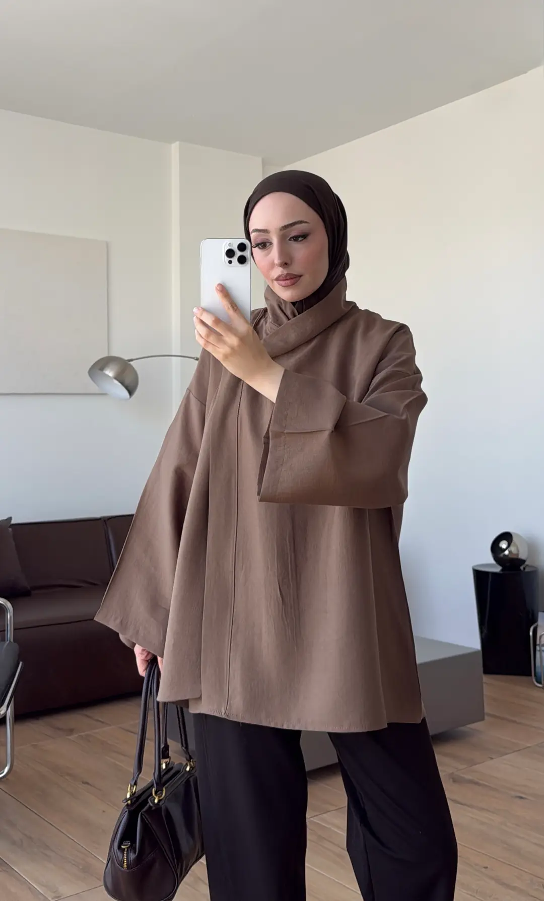 Fular Detay Bluz Sütlü Kahve 