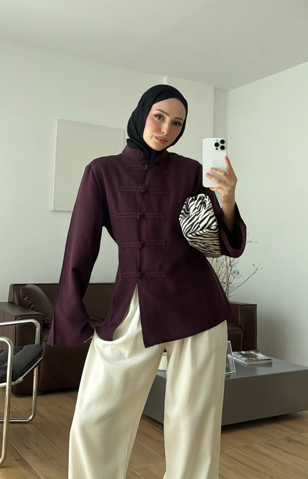 Süslü Düğmeli Keten Bluz Bordo