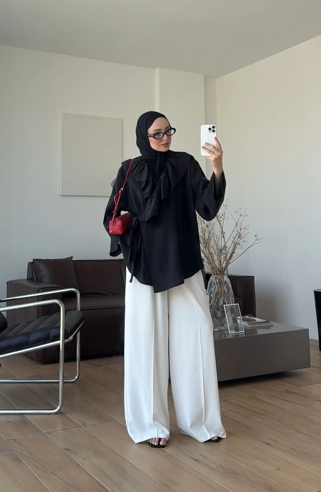 Fırfırlı ModaL Bluz Siyah