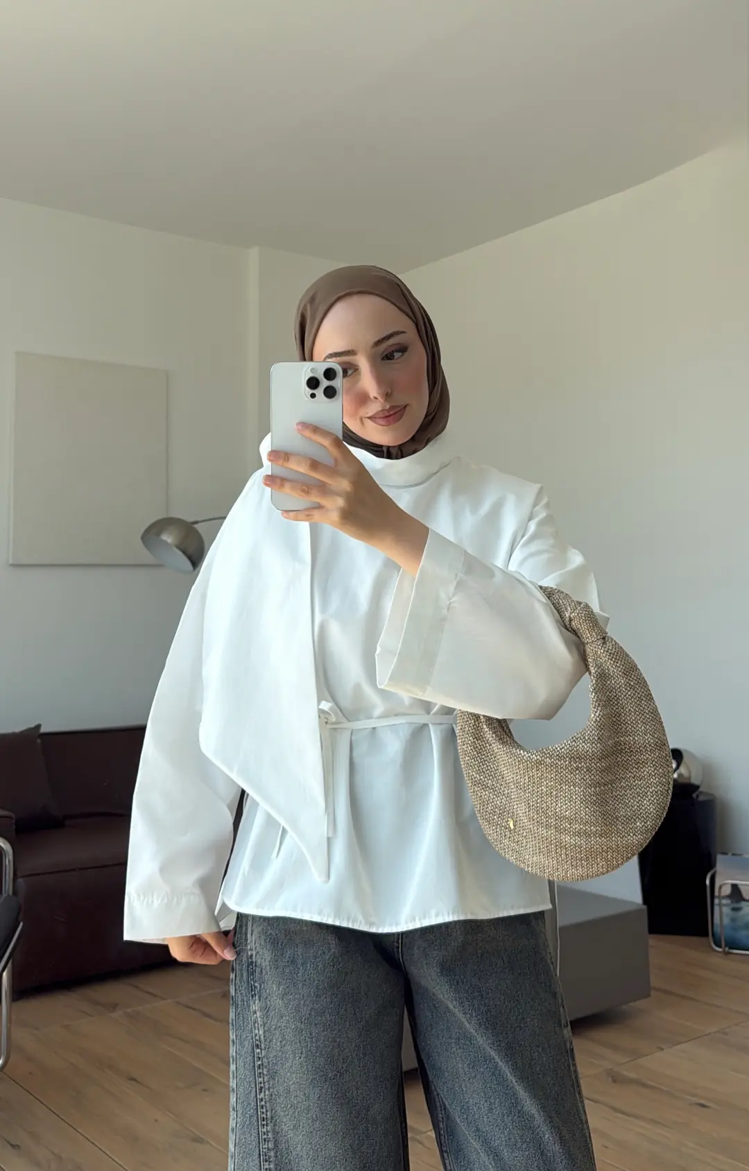 Fiyonk Detay Poplin Bluz Beyaz