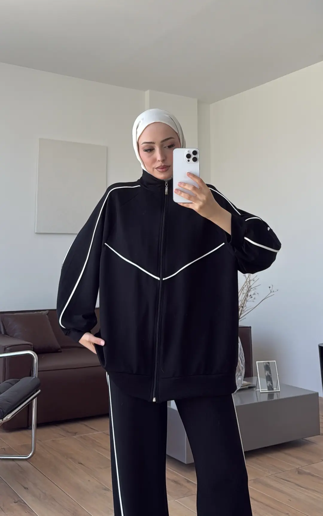 Garni Biyeli Takım Siyah