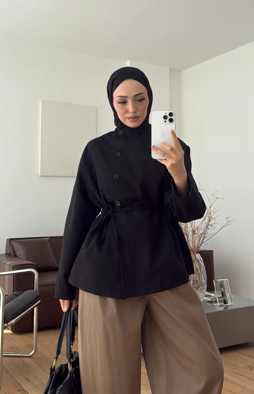 Bağcıklı Dik Yaka Ceket Siyah