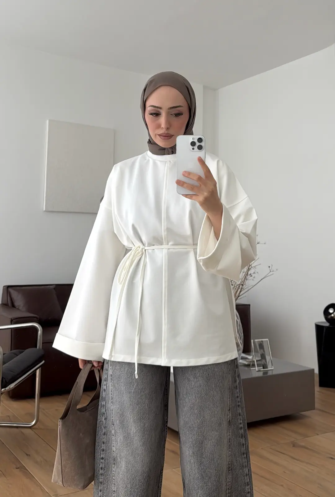Bağlamalı Yanı Yırtmaç Detay Sweatshırt Ekru