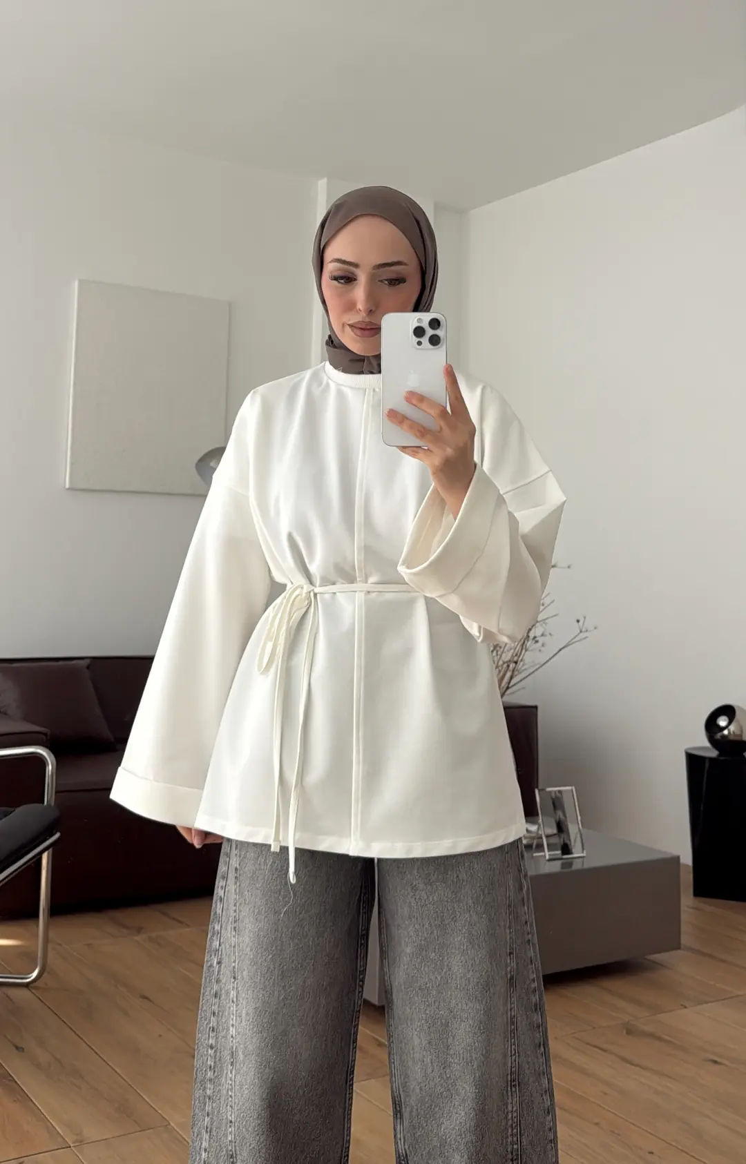 Bağlamalı Yanı Yırtmaç Detay Sweatshırt Ekru