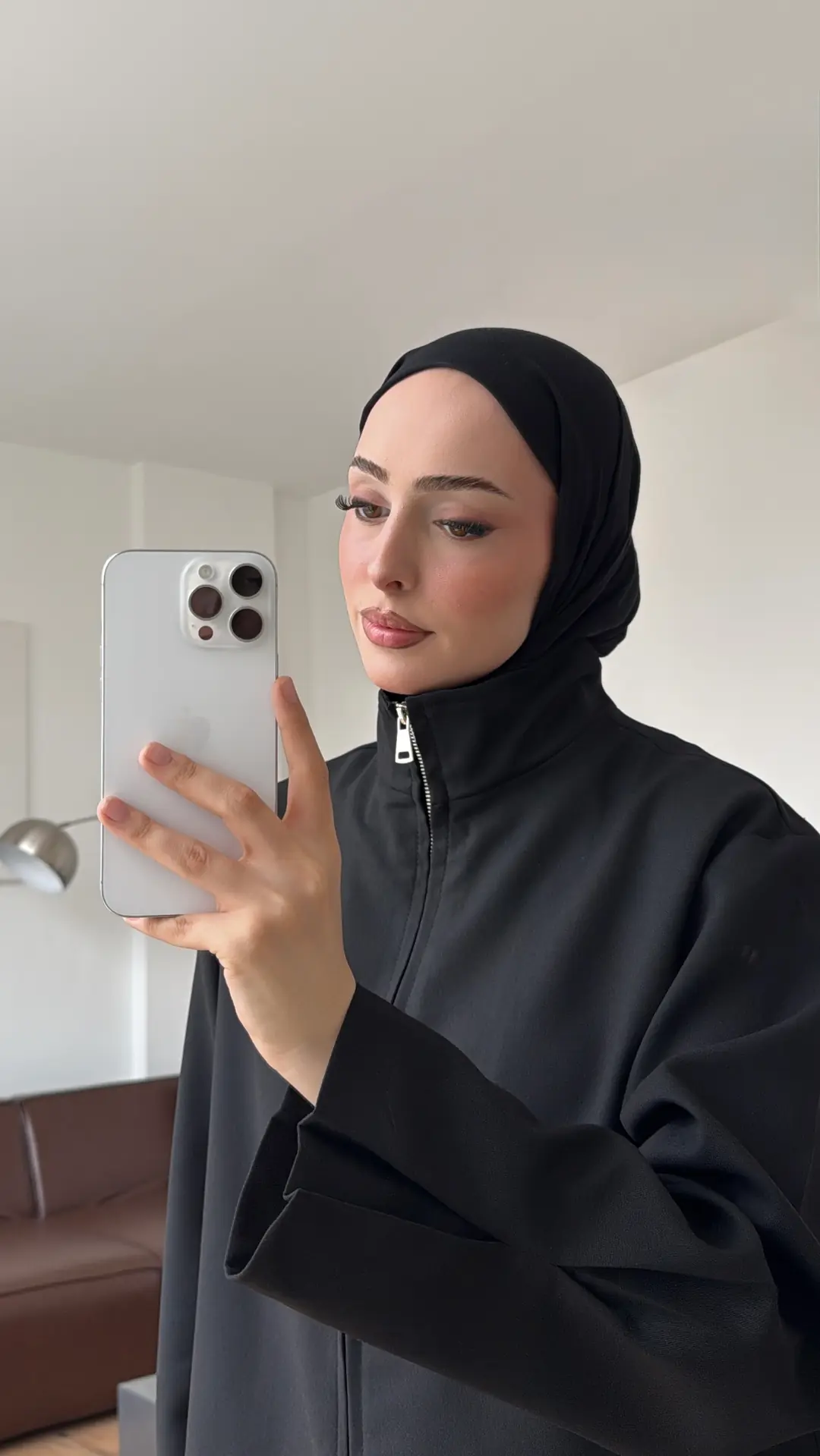 Dik Yaka Ceketli Takım Siyah