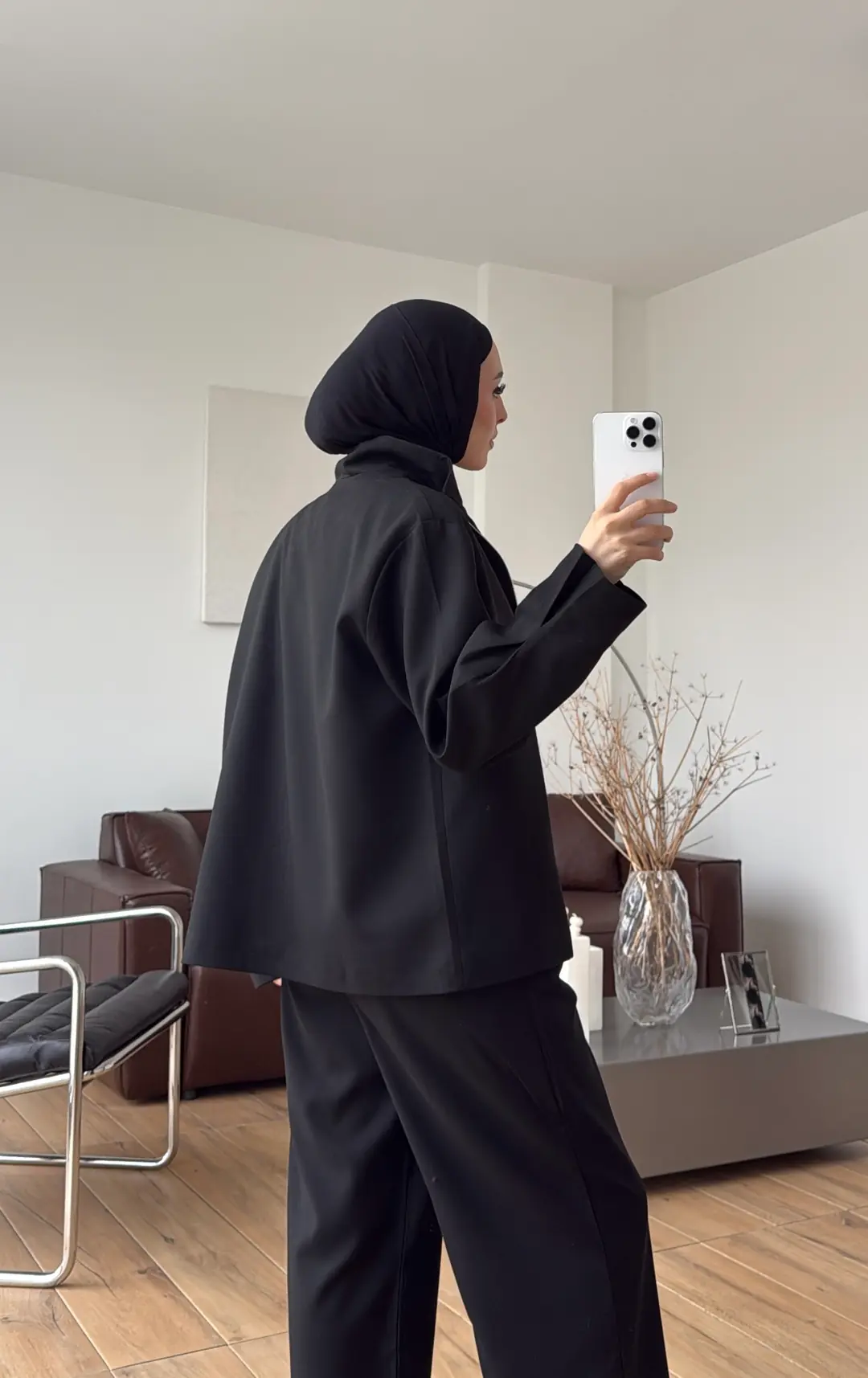 Dik Yaka Ceketli Takım Siyah