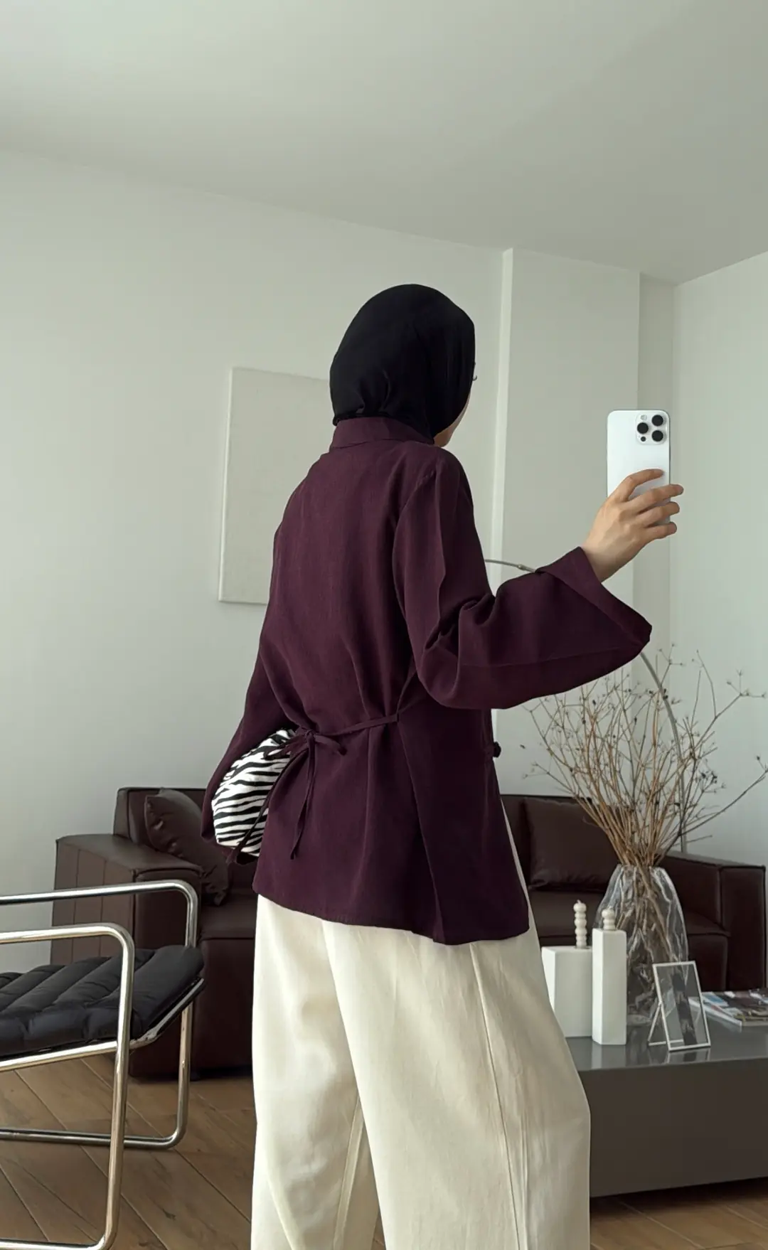 Süslü Düğmeli Keten Bluz Bordo