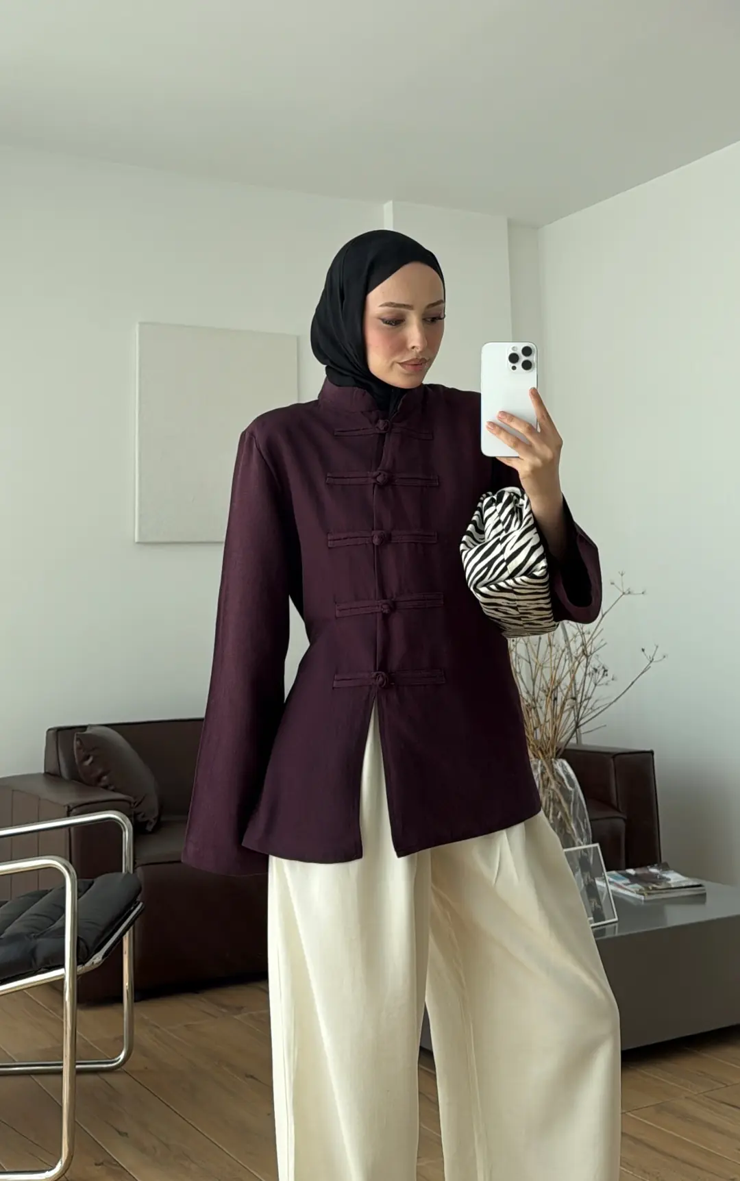Süslü Düğmeli Keten Bluz Bordo