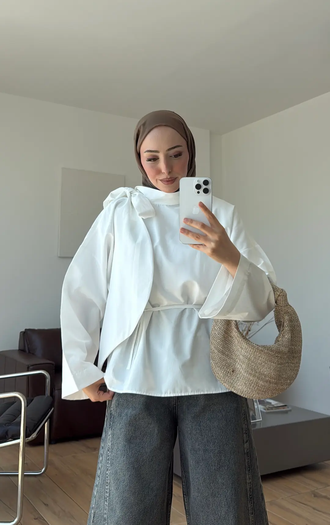 Fiyonk Detay Poplin Bluz Beyaz