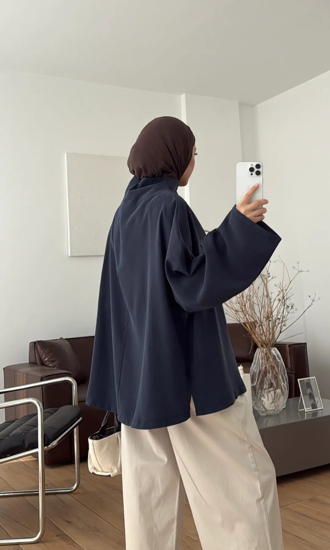 Kemerli Degaje Yaka Modal Bluz Lacivert