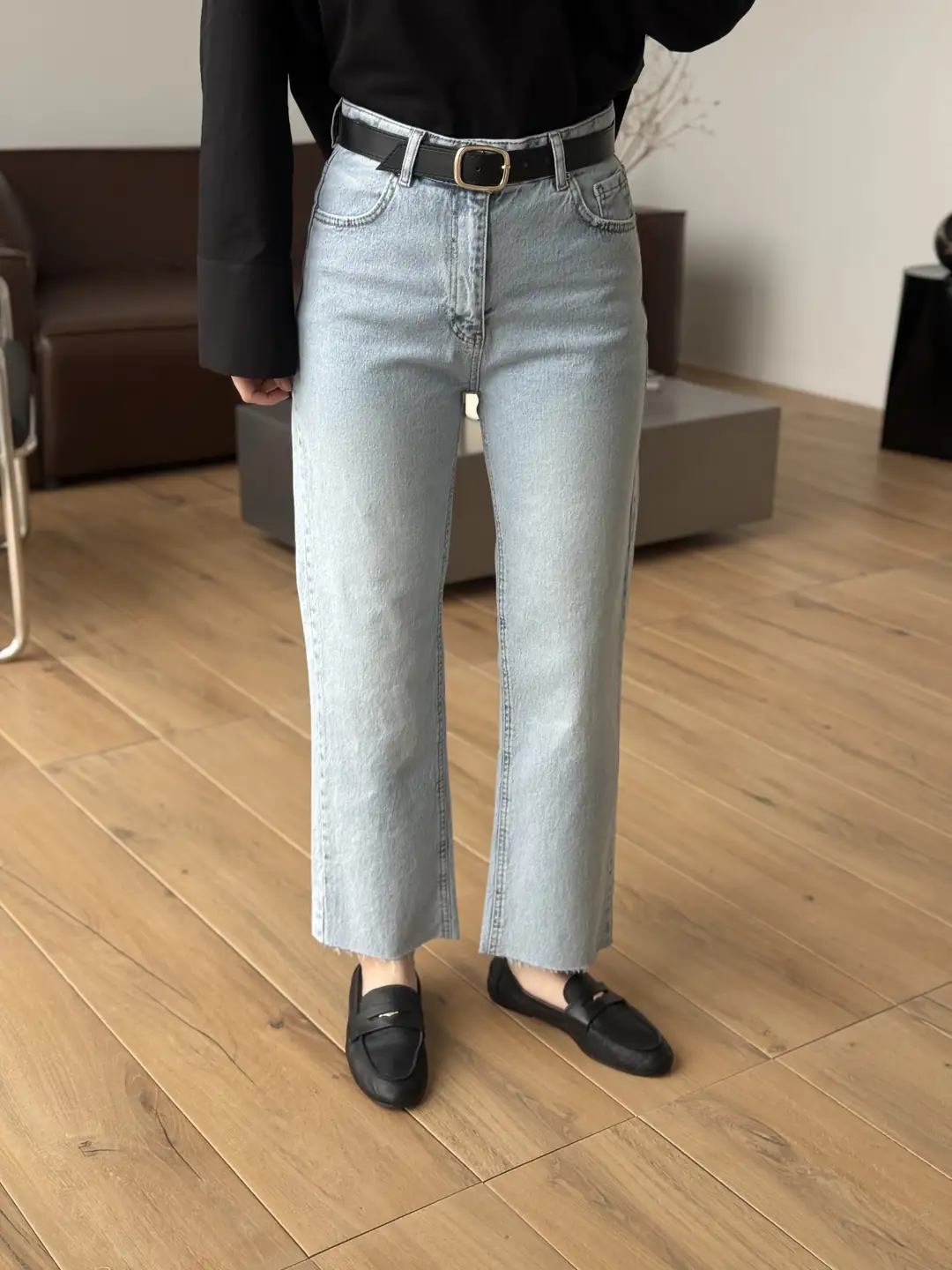Premium Paçası Kesik Kemerli Jean R218