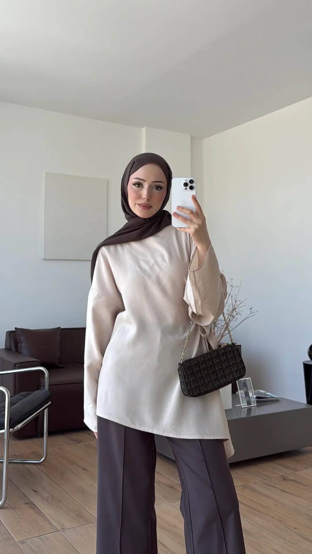 Yandan Bağlamalı Asimetri Bluz Krem