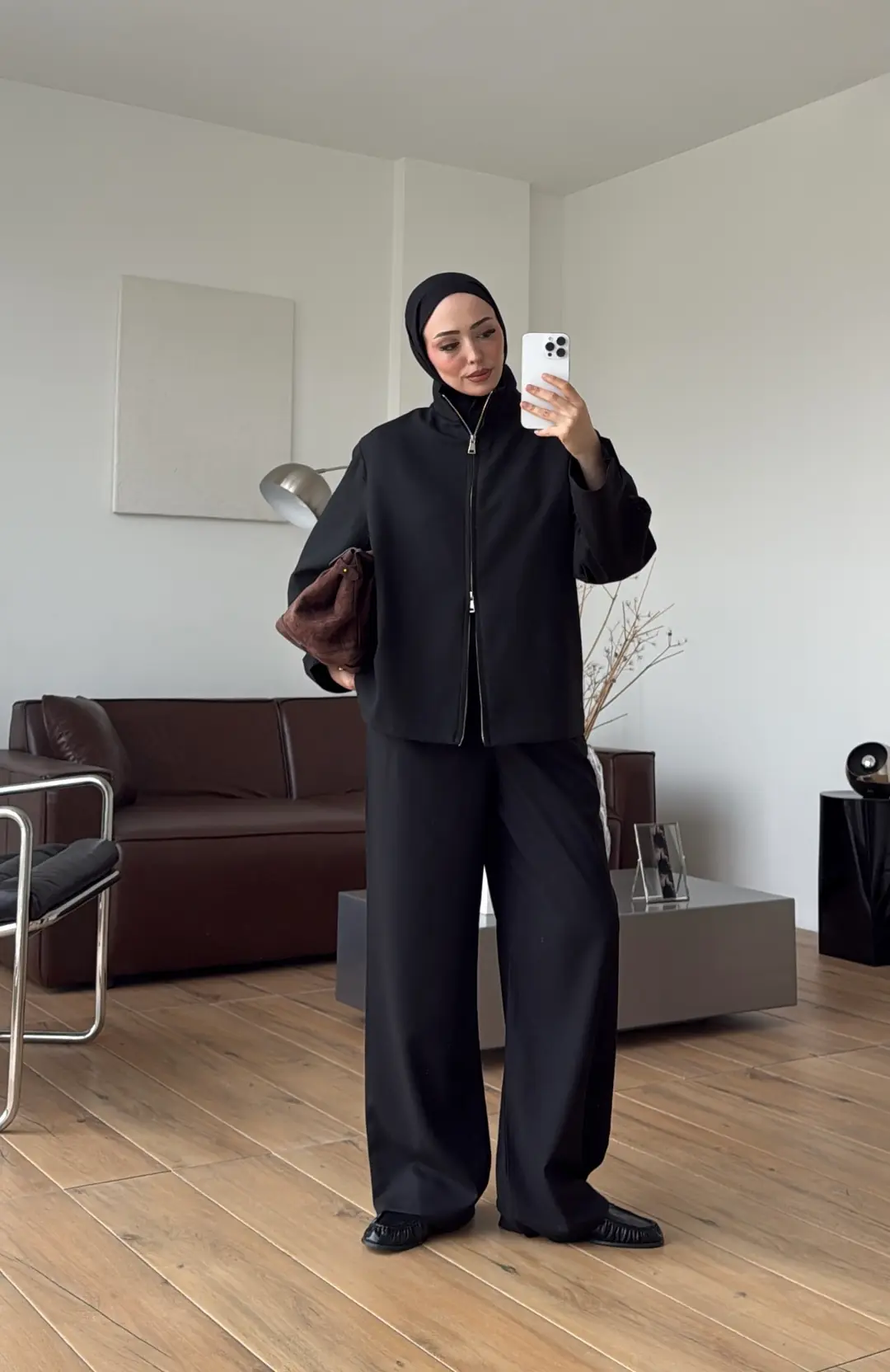 Dik Yaka Ceketli Takım Siyah