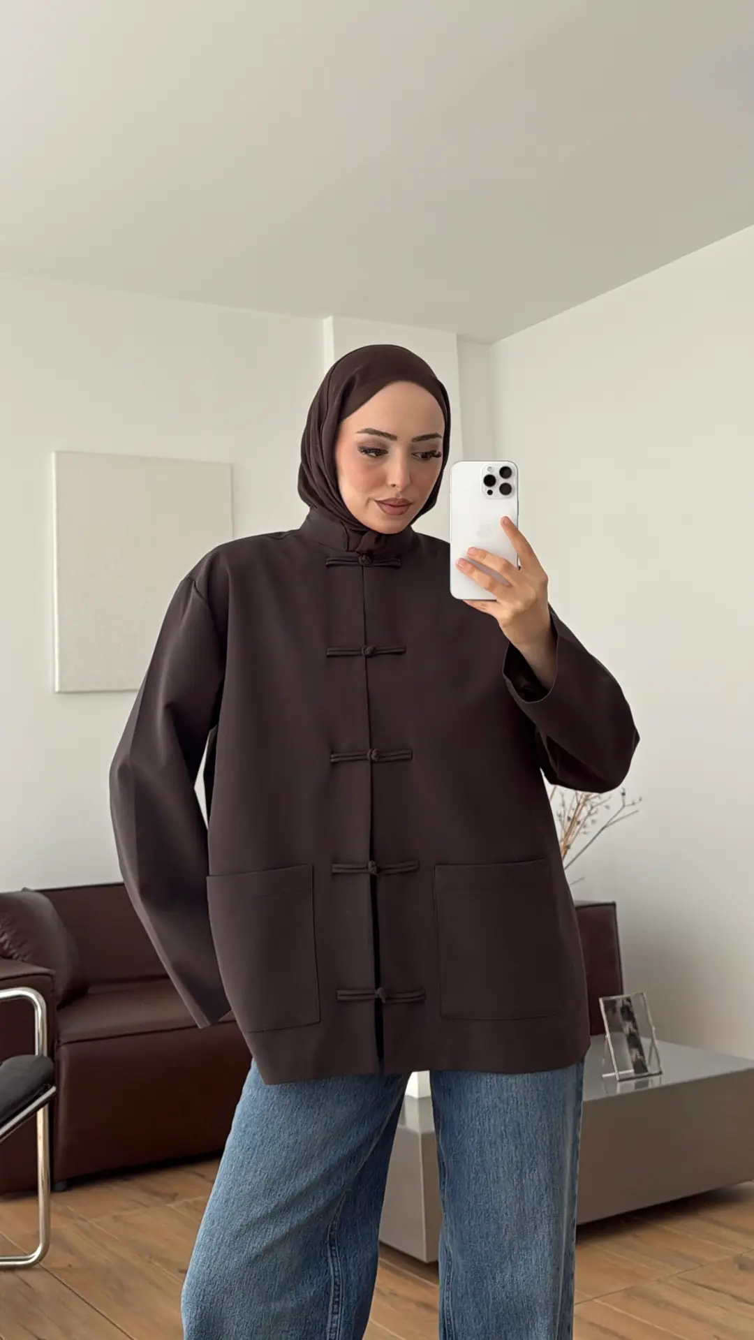 Süslü Düğmeli Krep Ceket Kahve