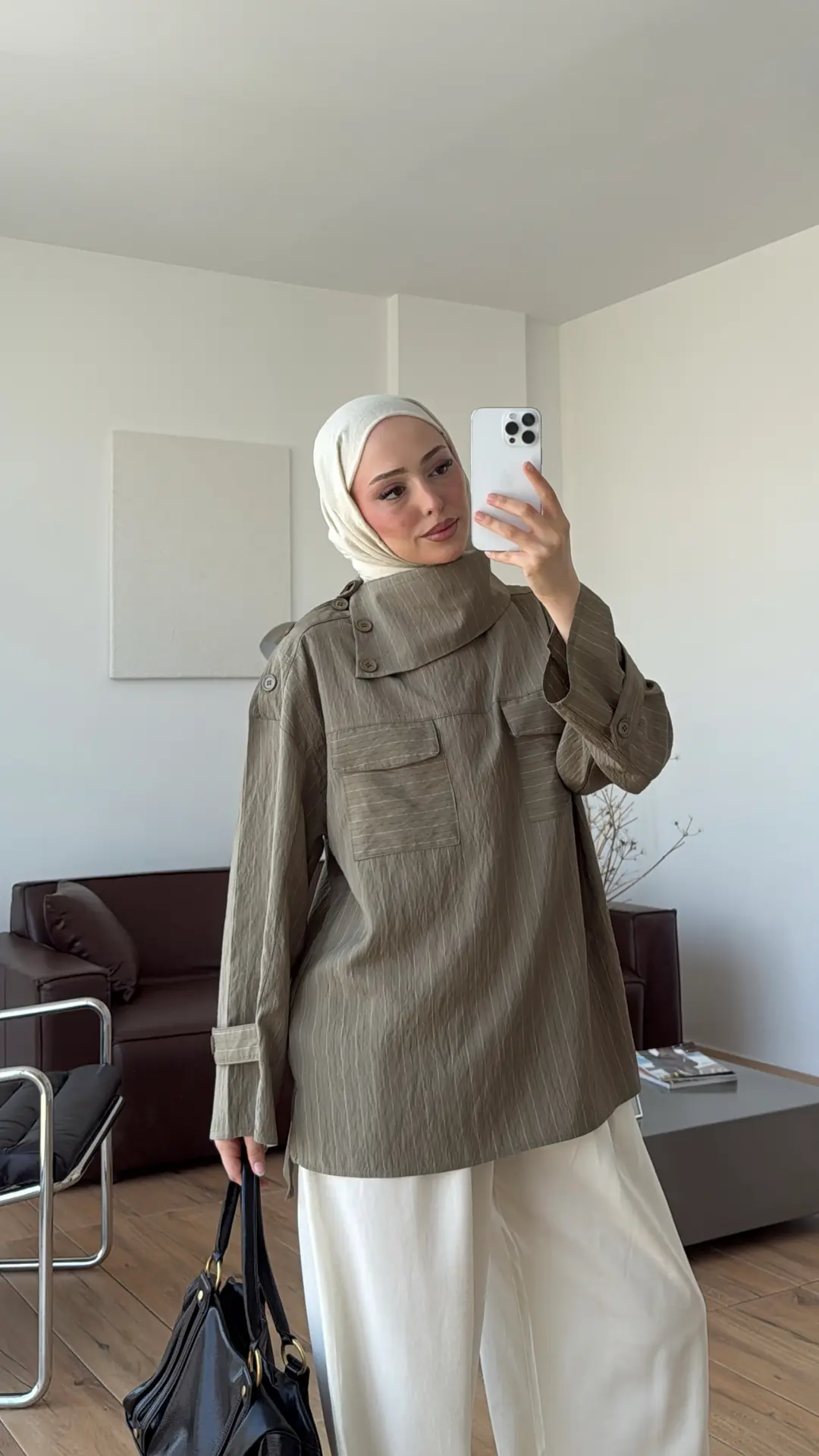 Yakası Düğme Detaylı Çizgili Gömlek Y.Yeşil