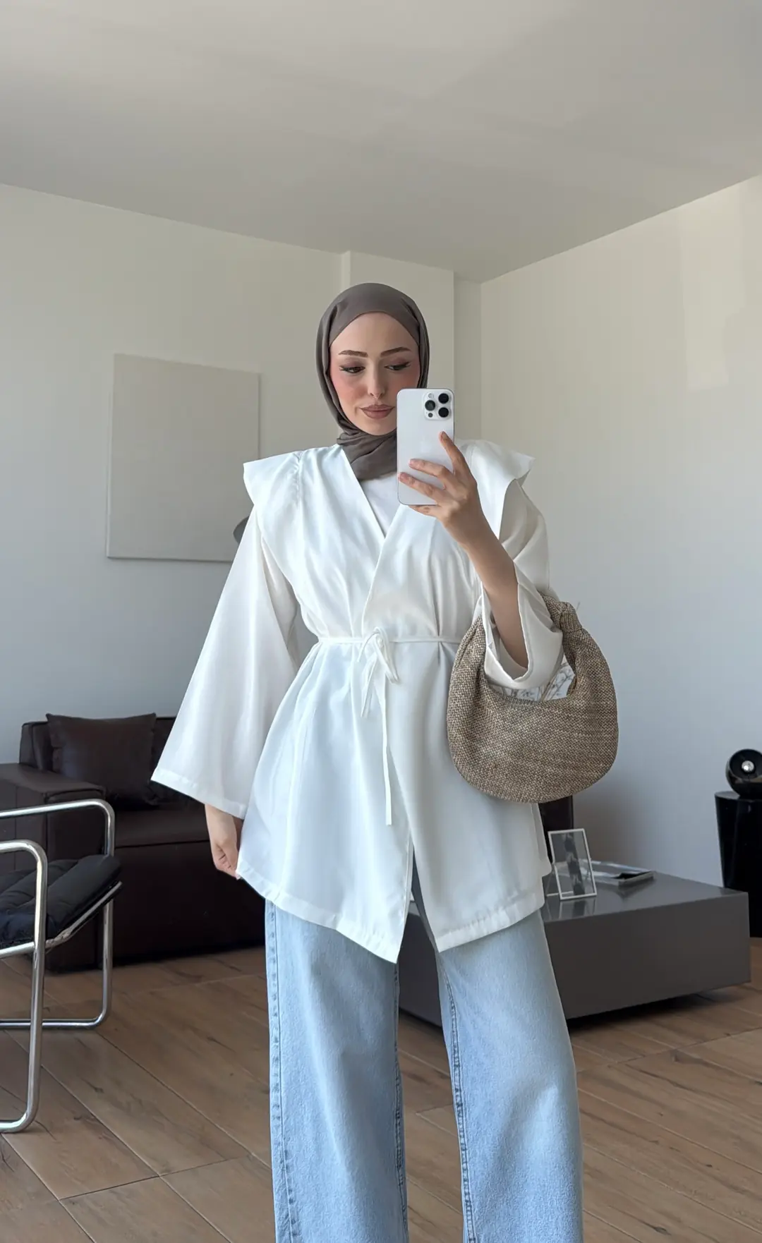 Omuz Detay Bağcıklı Tunik Beyaz