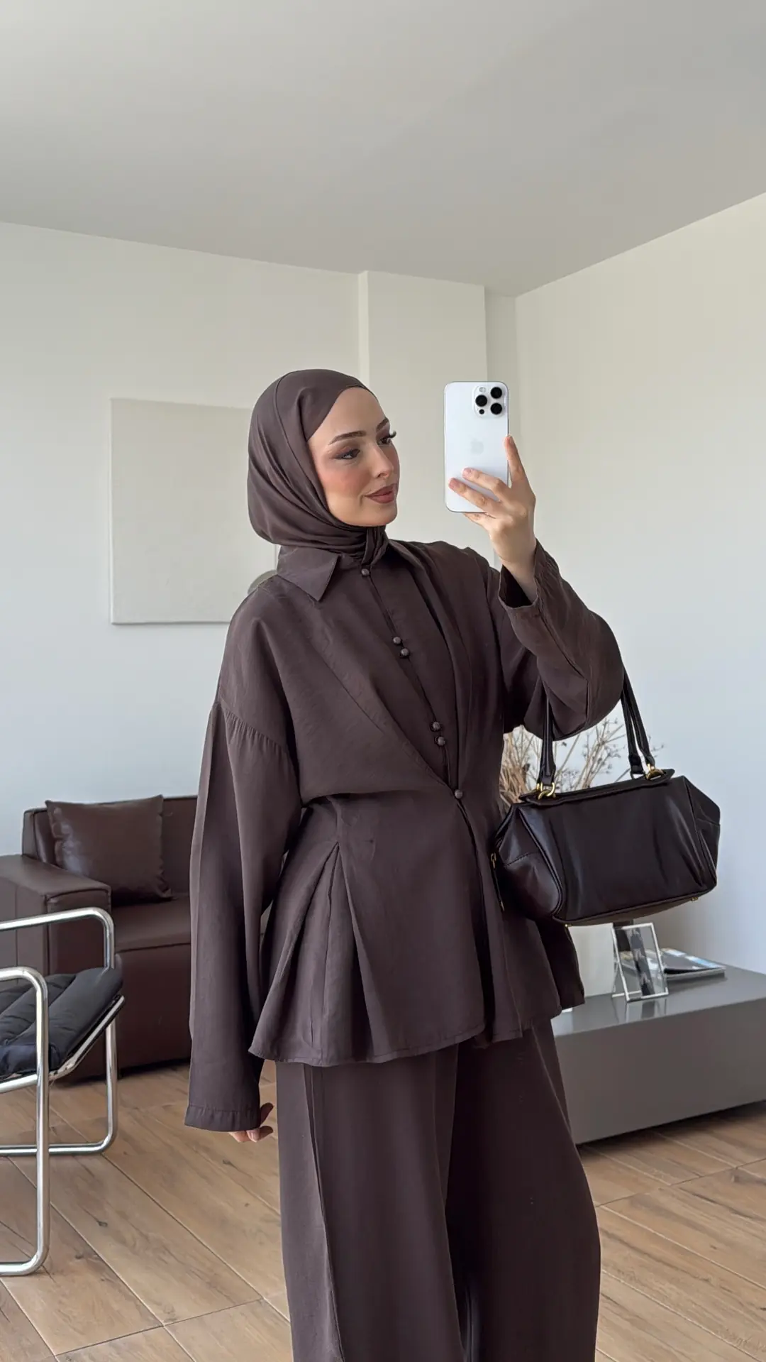 Top Düğmeli Tasarım Takım Kahve
