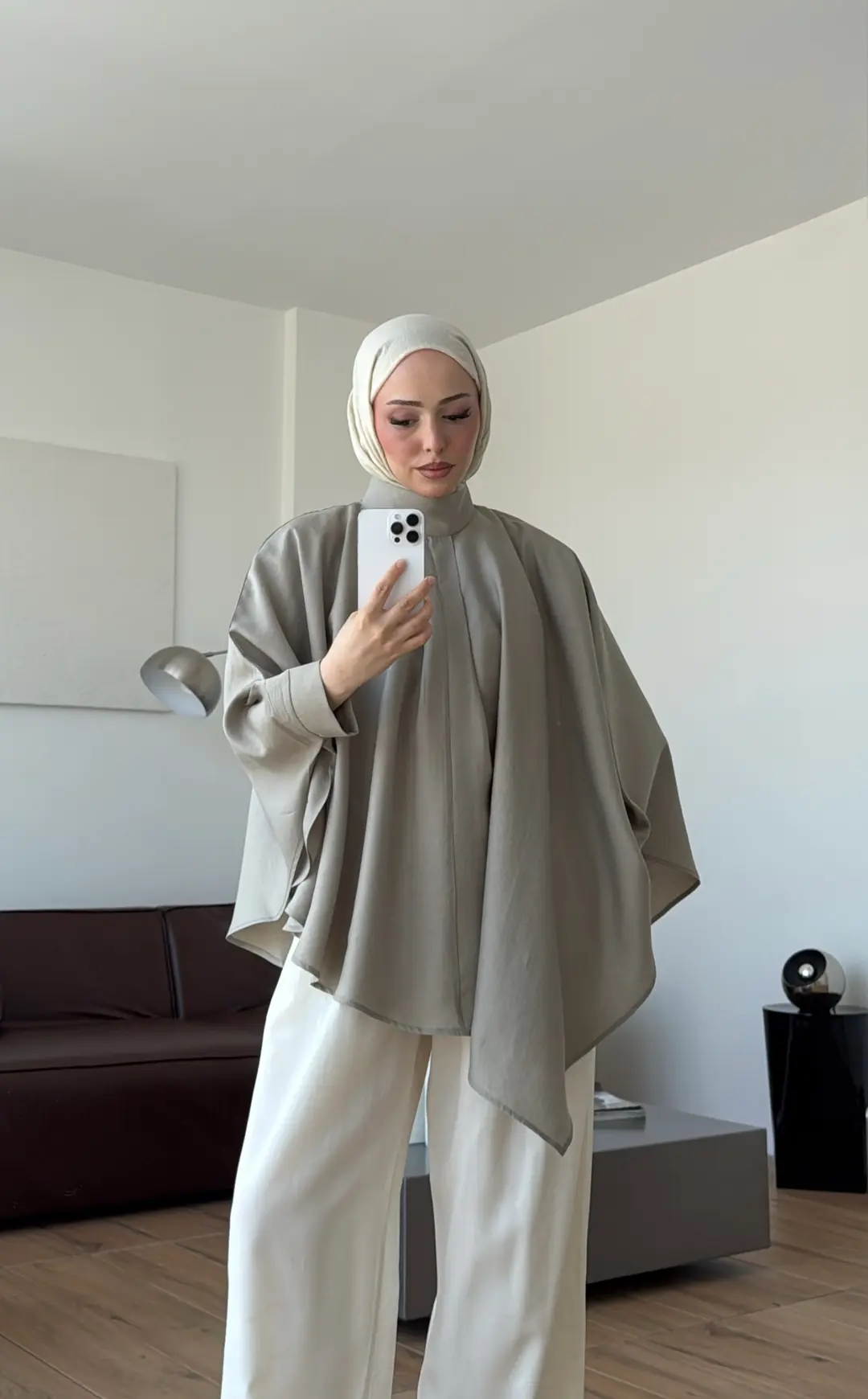 Dik Yaka Pelerin Bluz Çağla