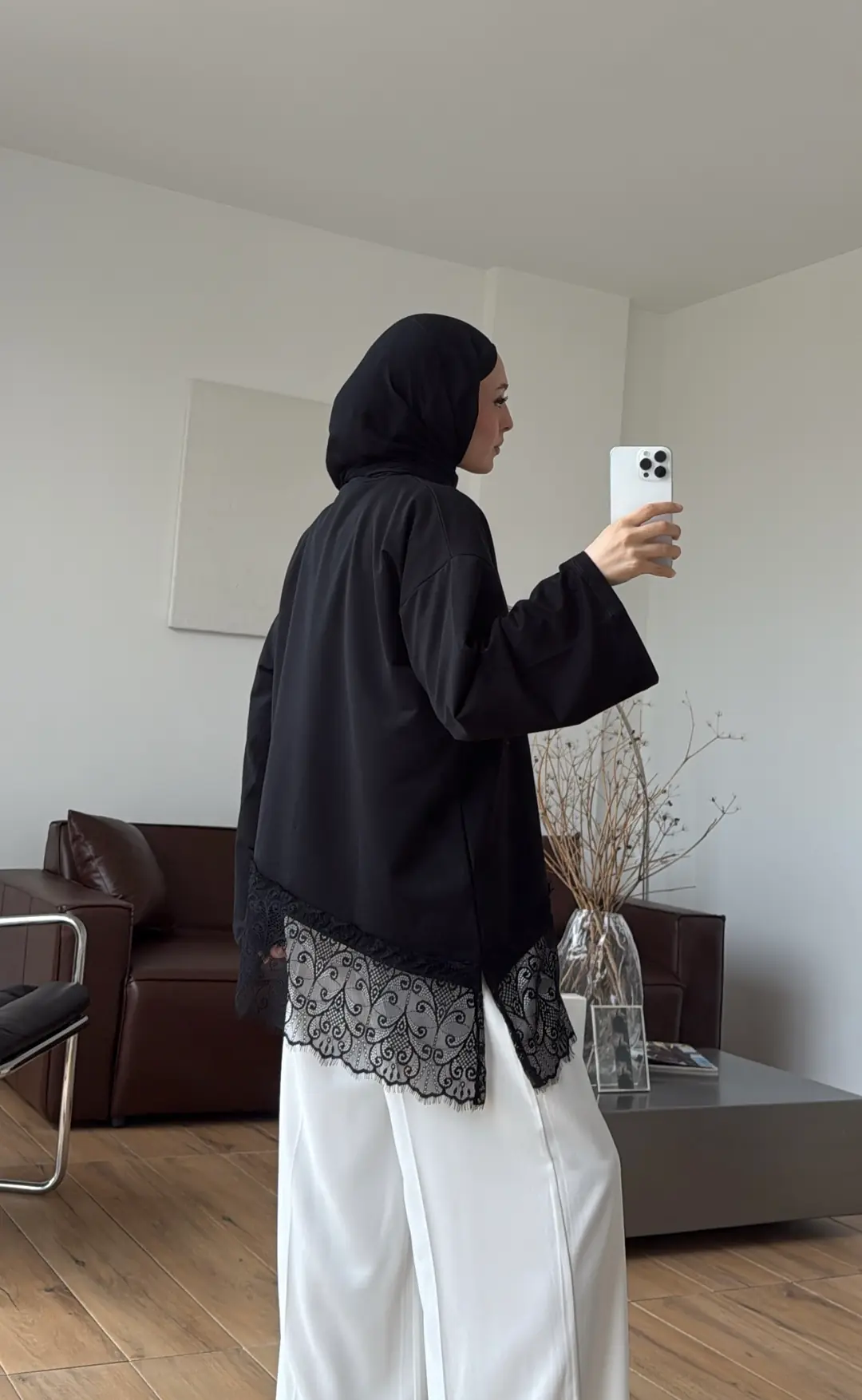 Eteği Dantel Detay Sweat Siyah
