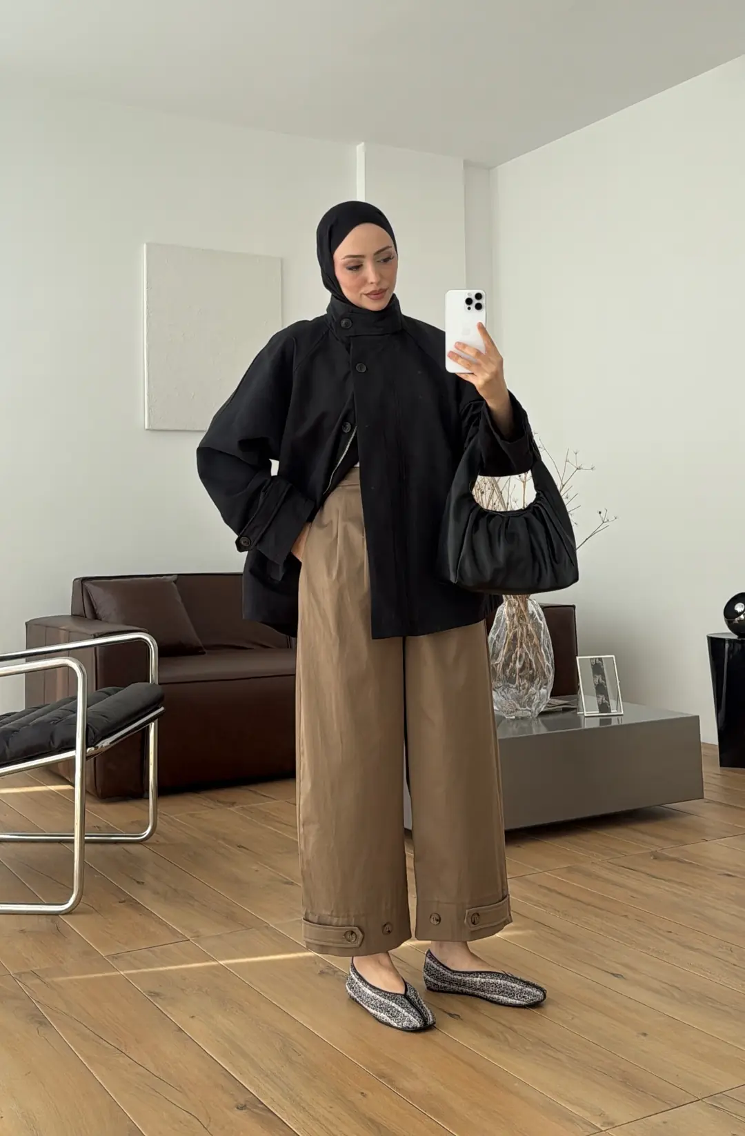 Minimal Yakalı Trençkot Siyah