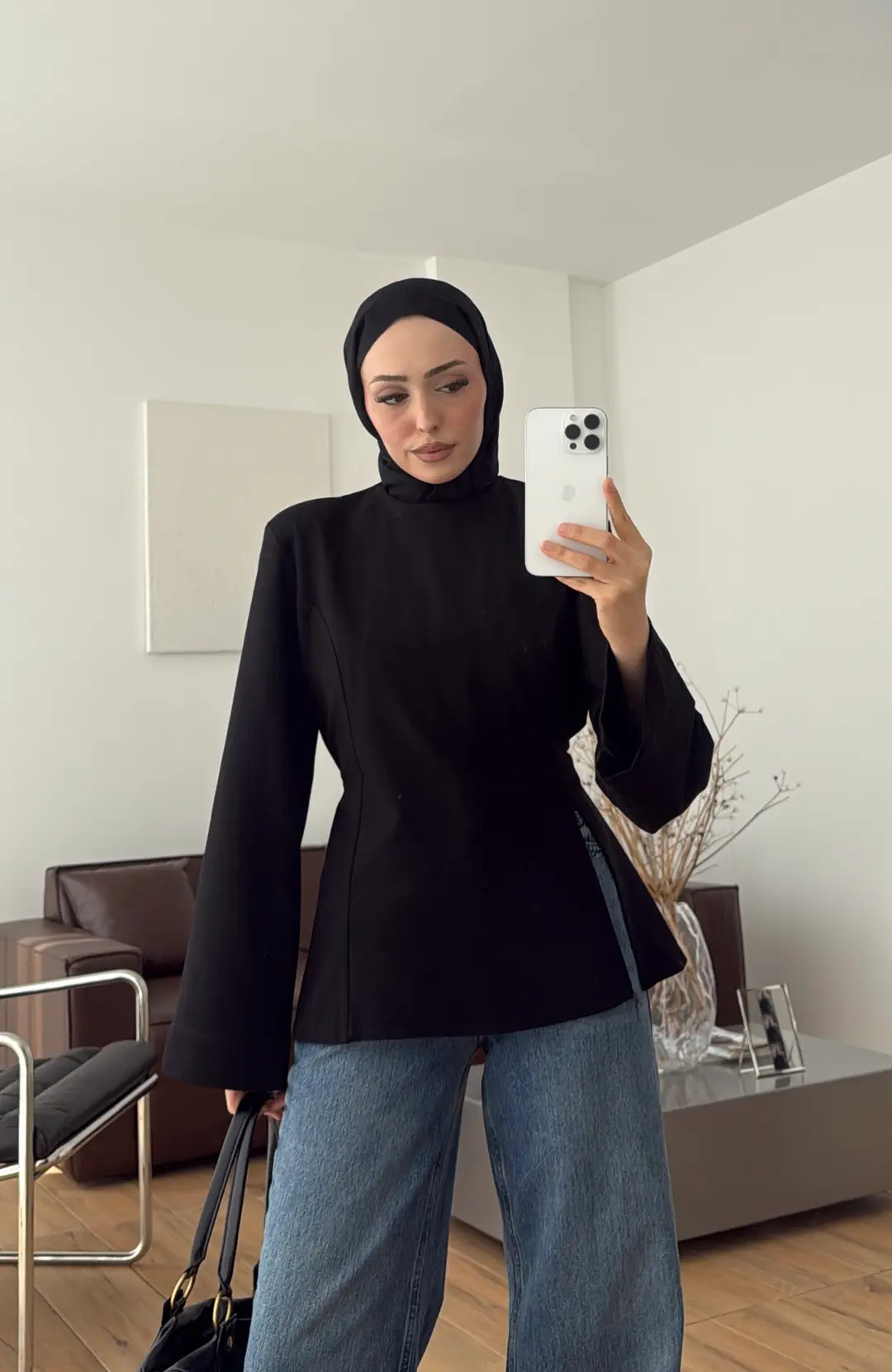 Vatkalı Yırtmaç Detay Bluz 
