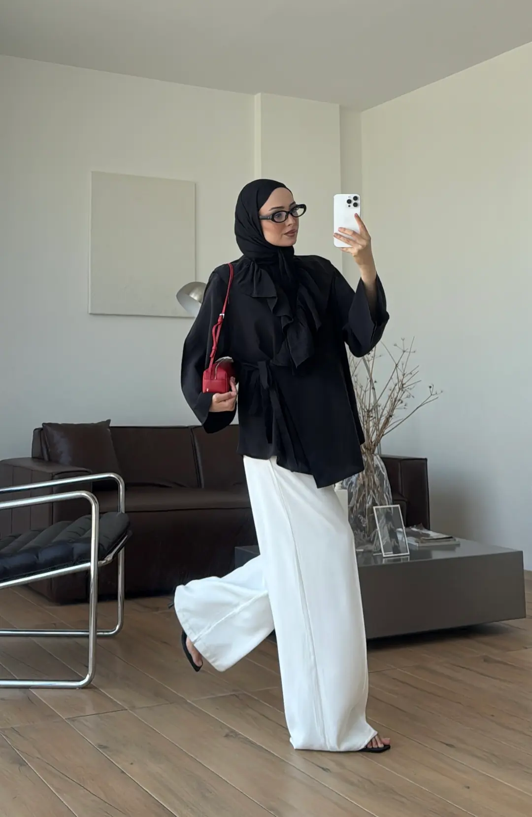 Fırfırlı ModaL Bluz Siyah