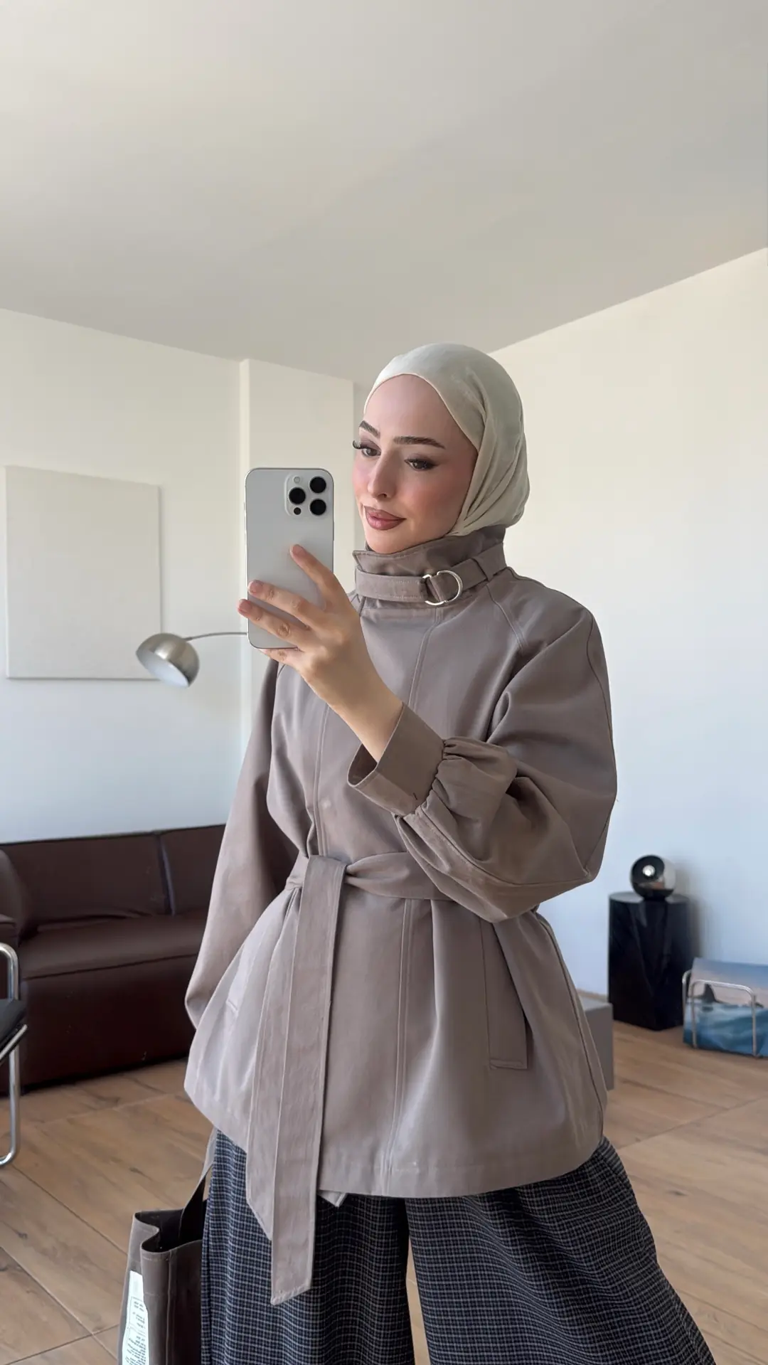 Kuşaklı Dik Yaka Ceket Vizon