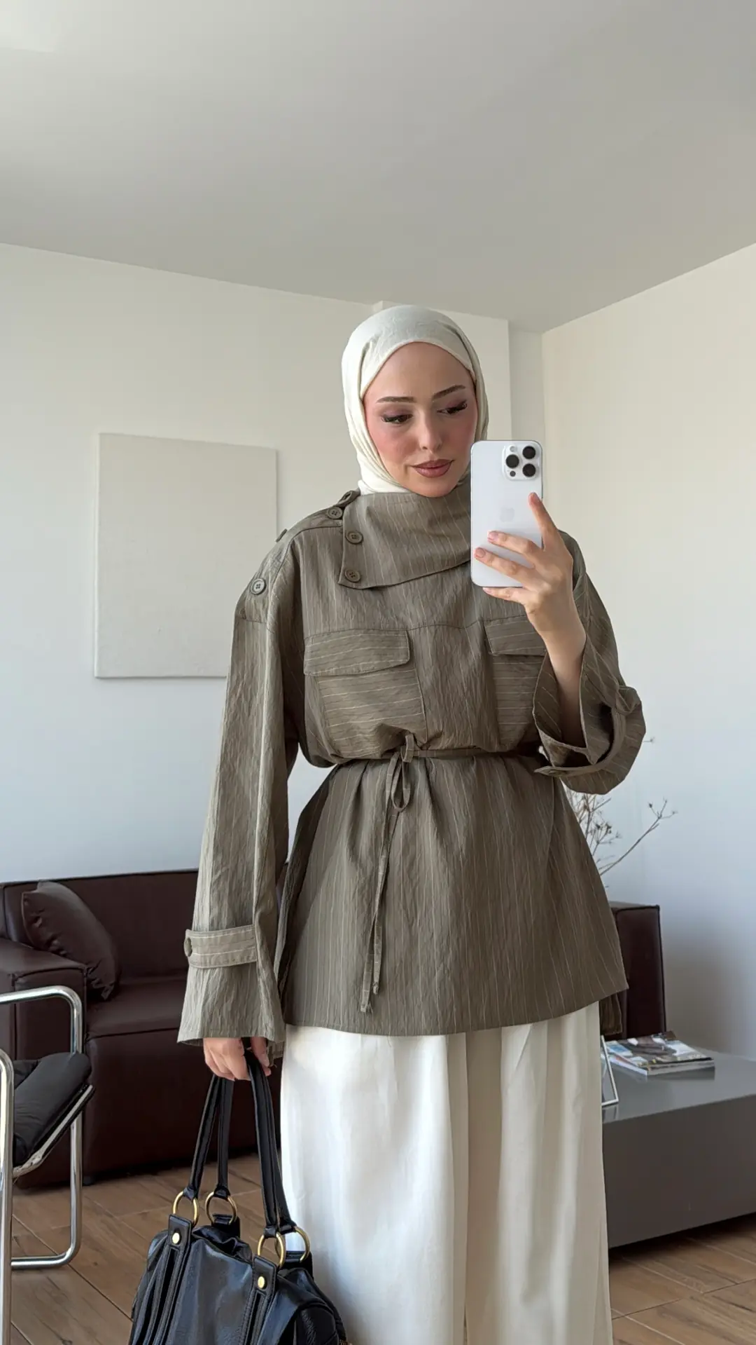 Yakası Düğme Detaylı Çizgili Gömlek Y.Yeşil