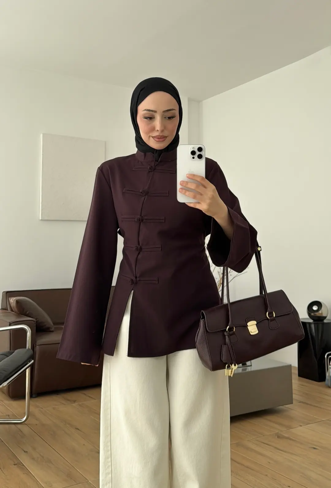  Tok Kumaş Süslü Düğmeli Bluz Mürdüm