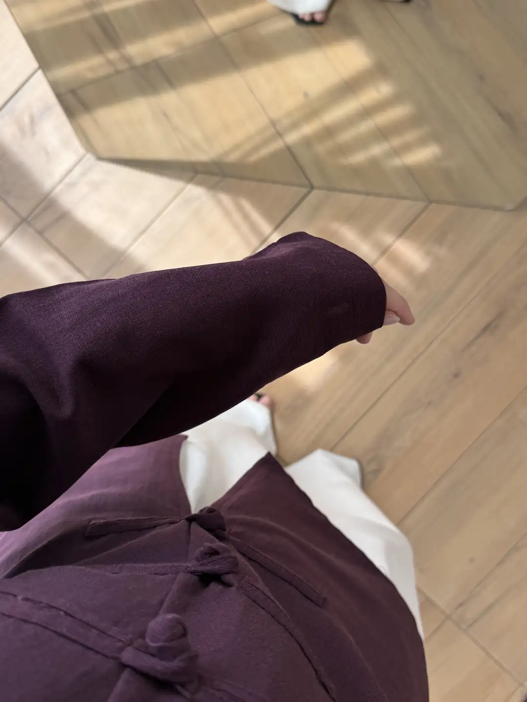 Süslü Düğmeli Keten Bluz Bordo