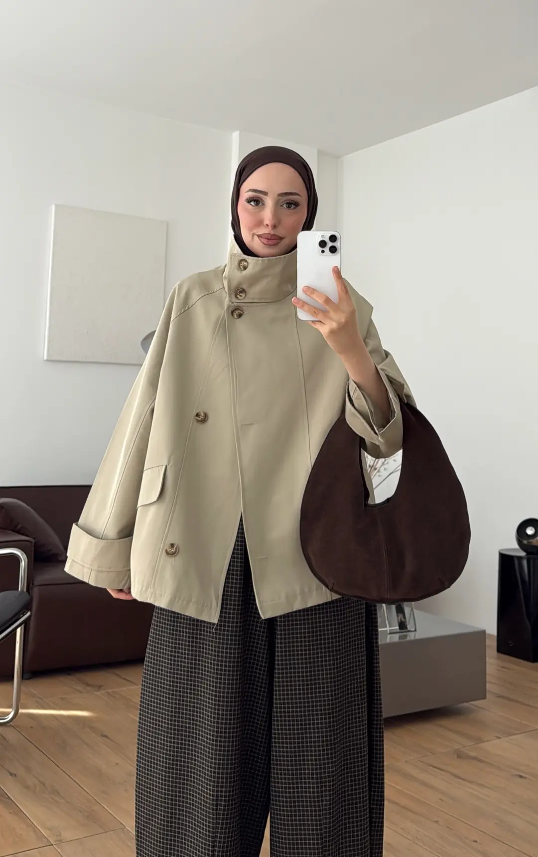 Geniş Yakalı Parka Koyu Bej
