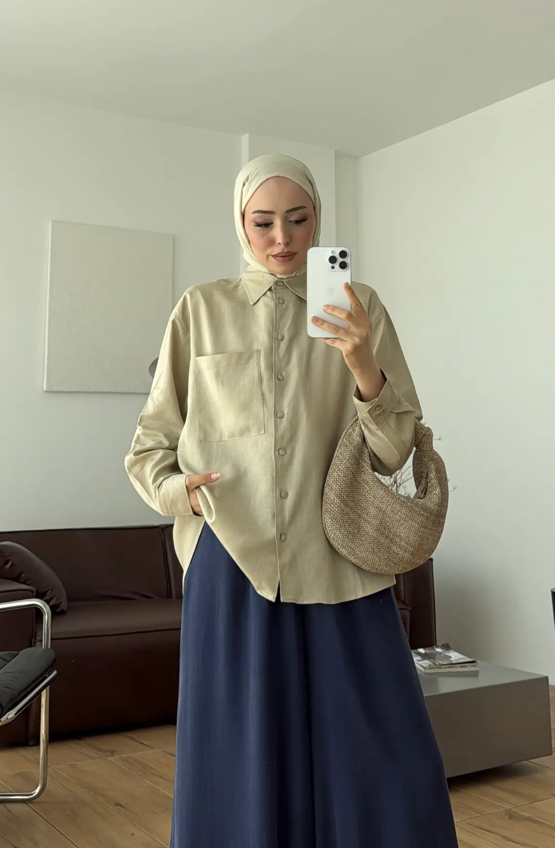 Sedef Düğmeli Keten Gömlek Bej