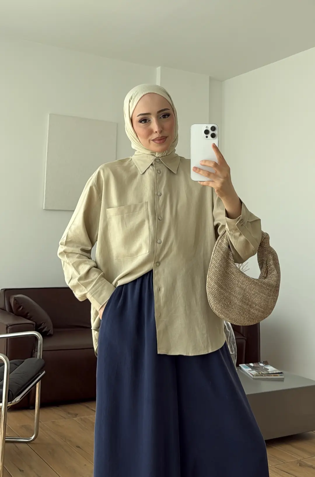 Sedef Düğmeli Keten Gömlek Bej