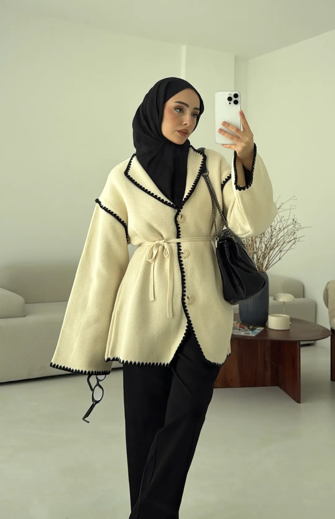 Biye İşleme Detaylı Sık Örme Hırka Krem